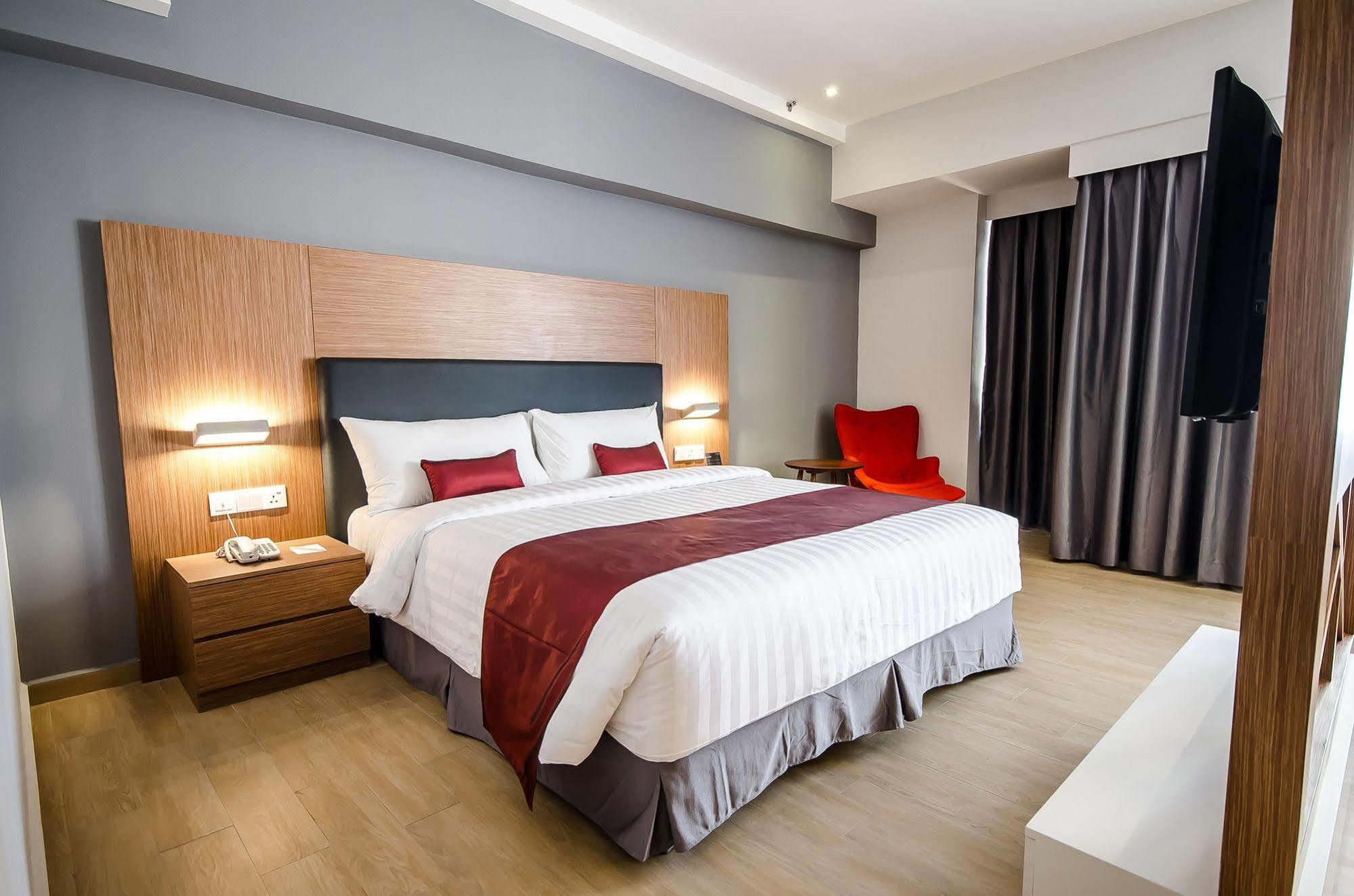 Neo+ Penang Hotell George Town Exteriör bild